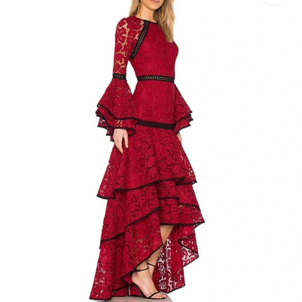 Alexis Laurel Tiered Lace Gown S - Picture 2 of 4